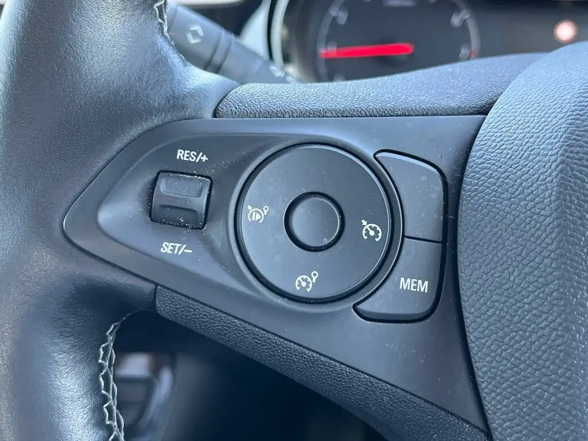 2022-vauxhall-corsa-12i-se-edition-big-18