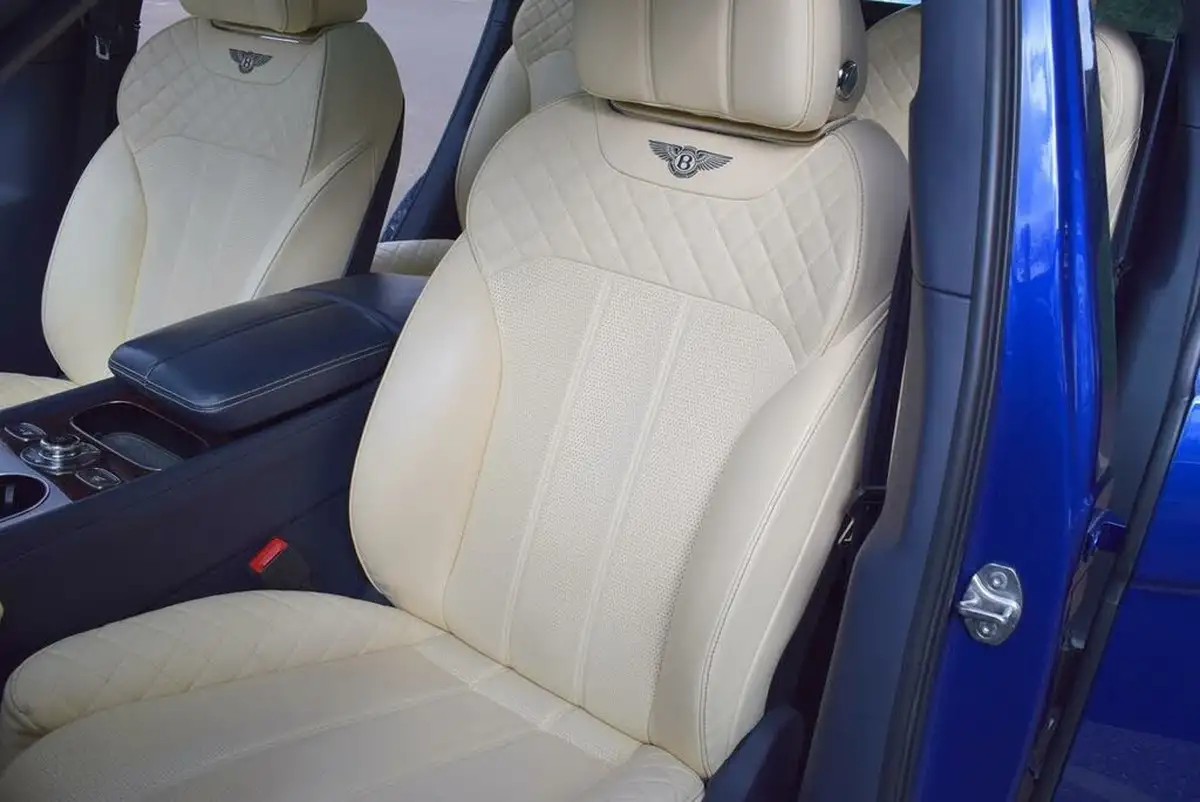 2017-bentley-bentayga-40-diesel-big-21