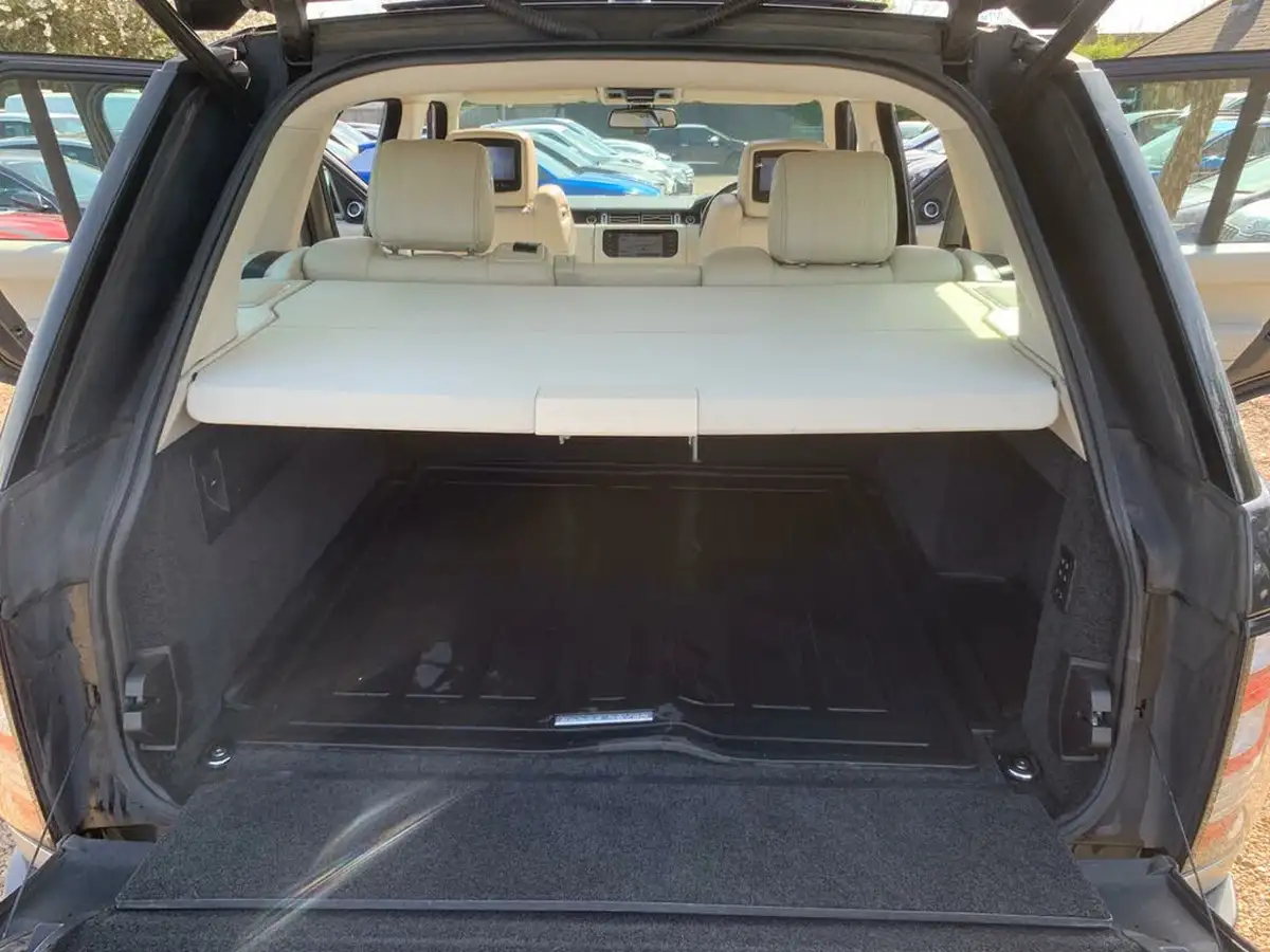 2013-land-rover-range-rover-44-sdv8-vogue-se-big-64