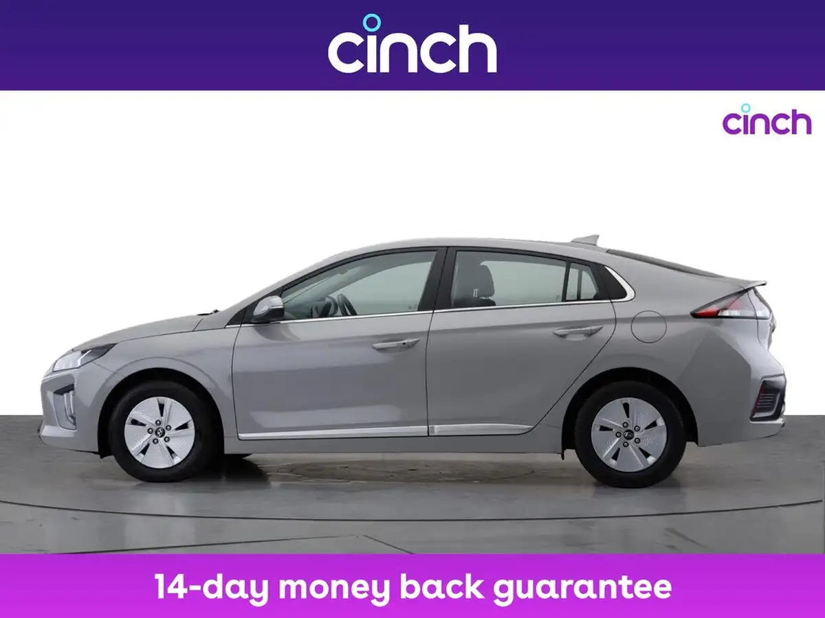 2021-hyundai-ioniq-16-gdi-premium-hybrid-big-3
