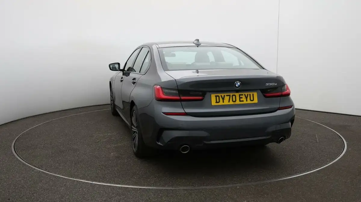2020-bmw-3-series-20-330e-m-sport-saloon-4d-big-52
