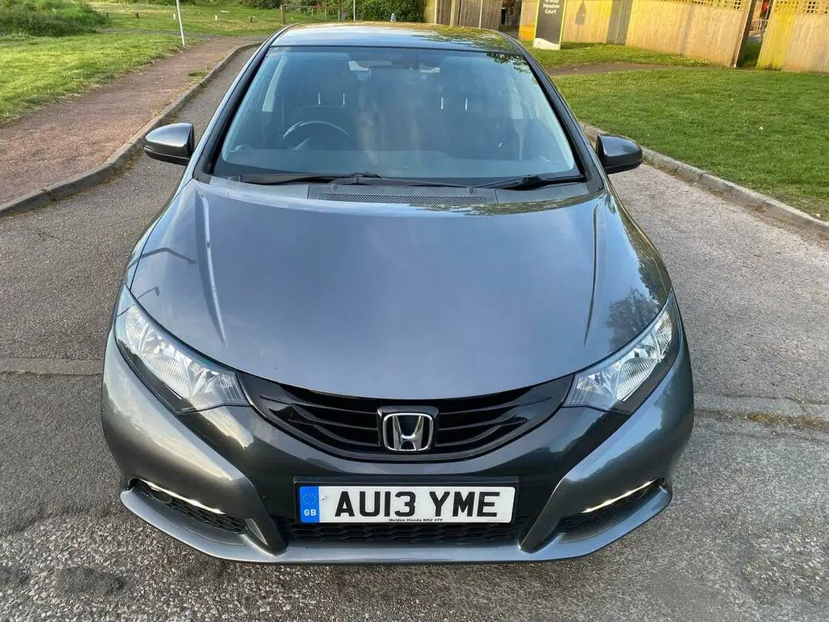 2013-honda-civic-18-es-auto-big-3