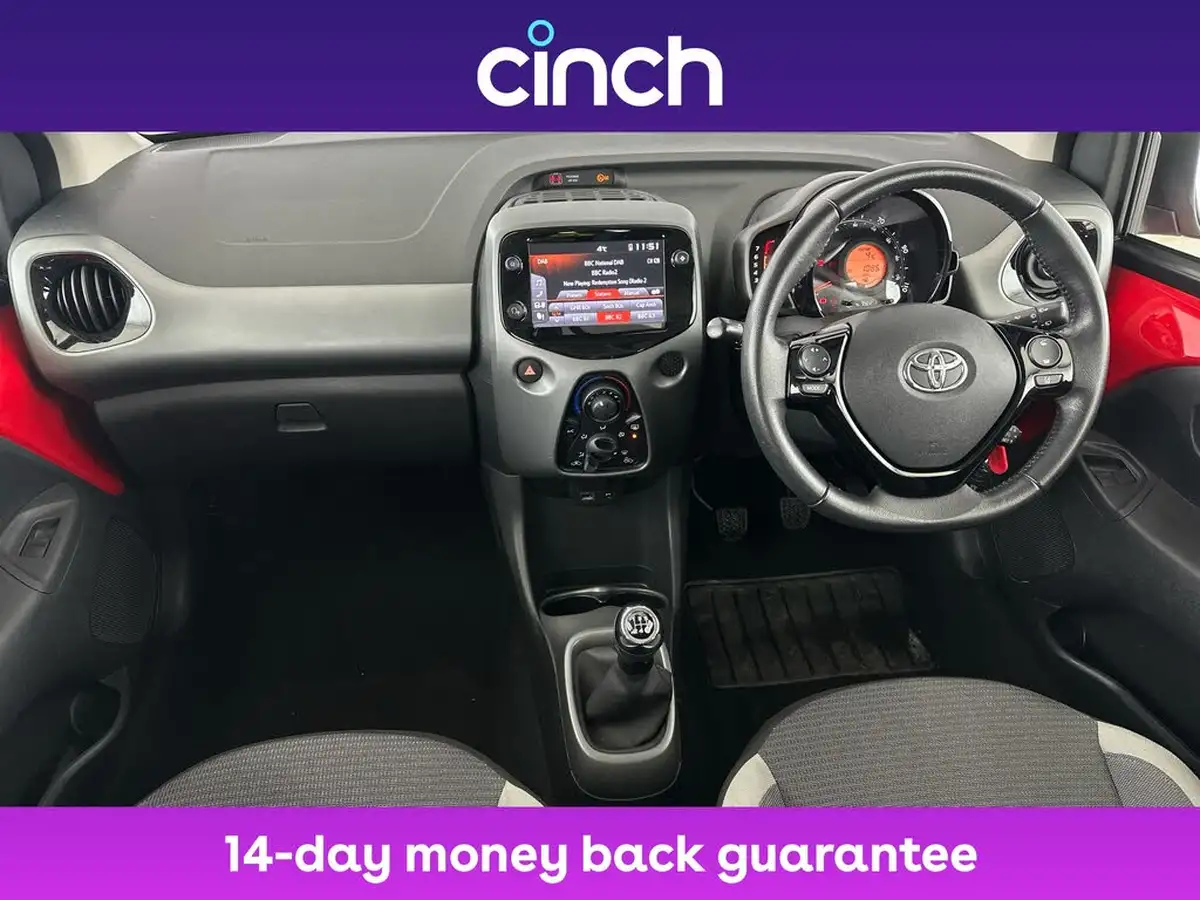 2021-toyota-aygo-10-vvt-i-x-play-tss-big-10