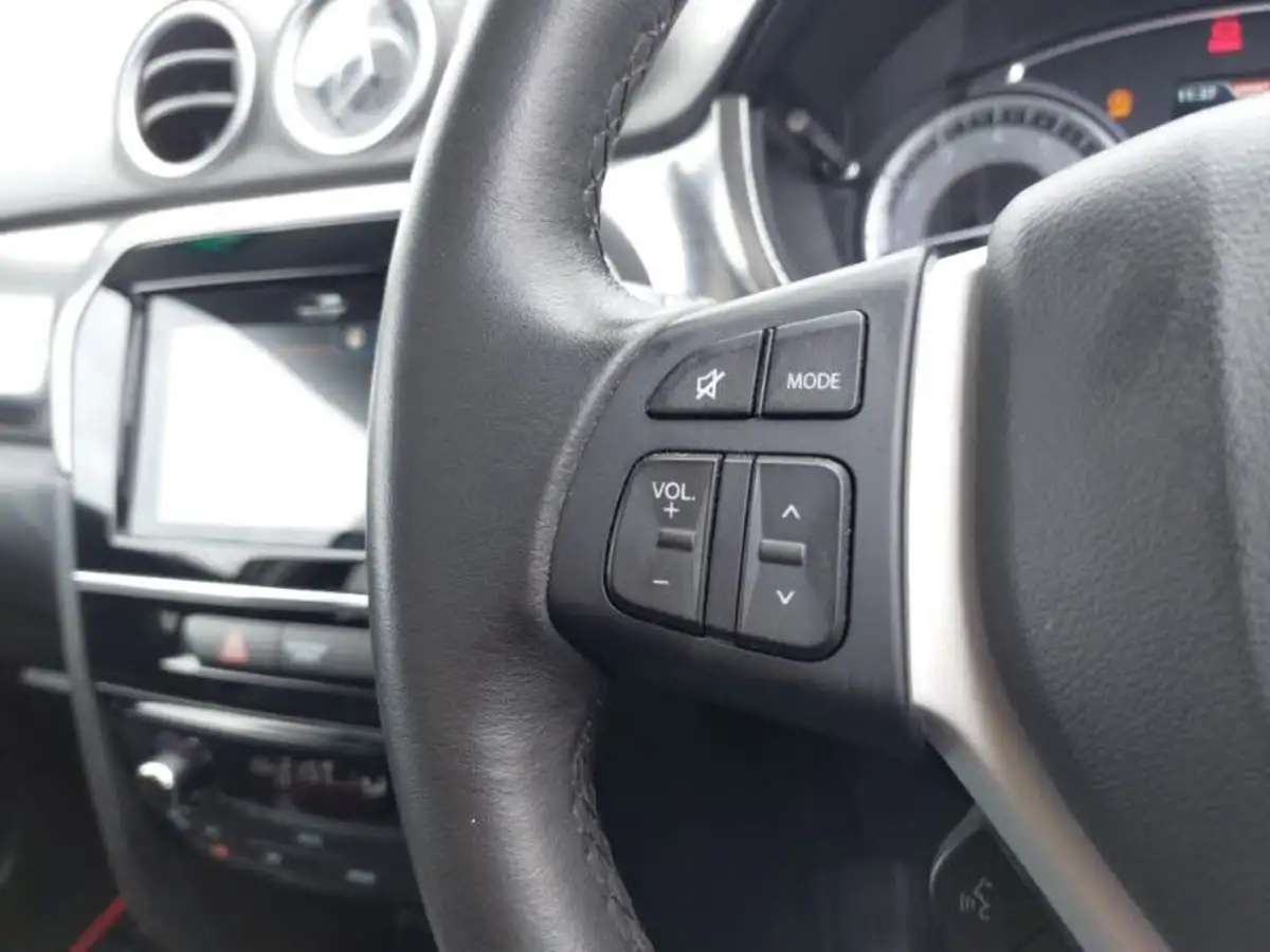 2020-suzuki-vitara-14-boosterjet-sz5-129ps-allgrip-mild-hybrid-big-12