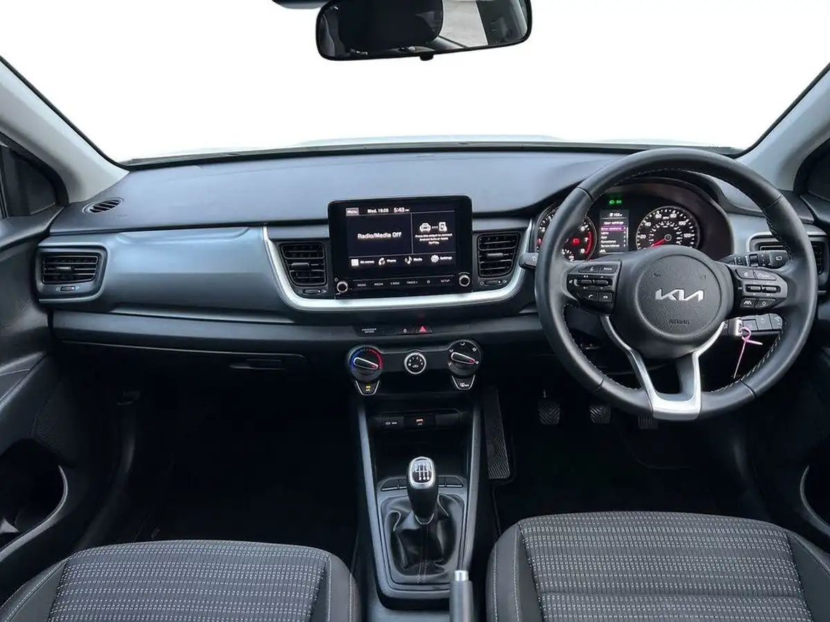 2022-kia-stonic-10-t-gdi-2-big-9