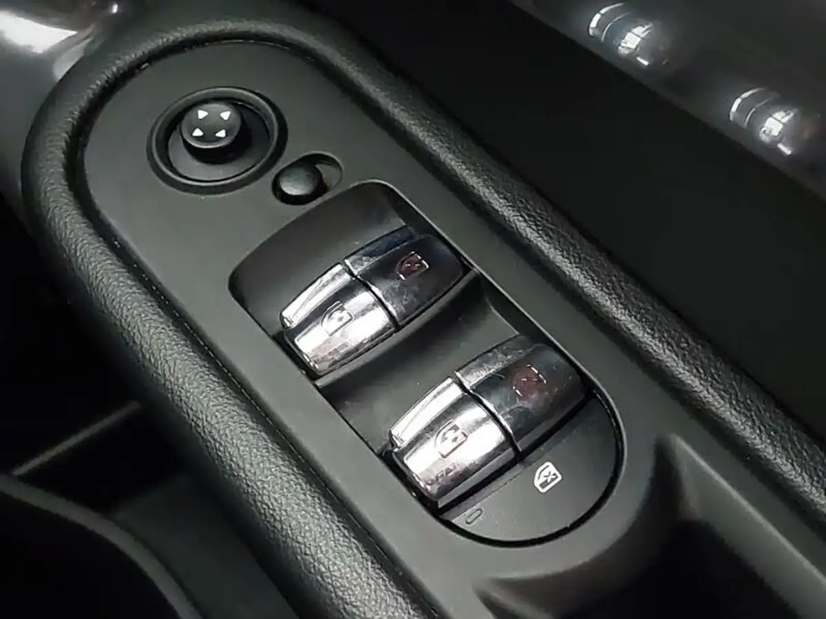 2019-mini-countryman-20-cooper-s-classic-big-18