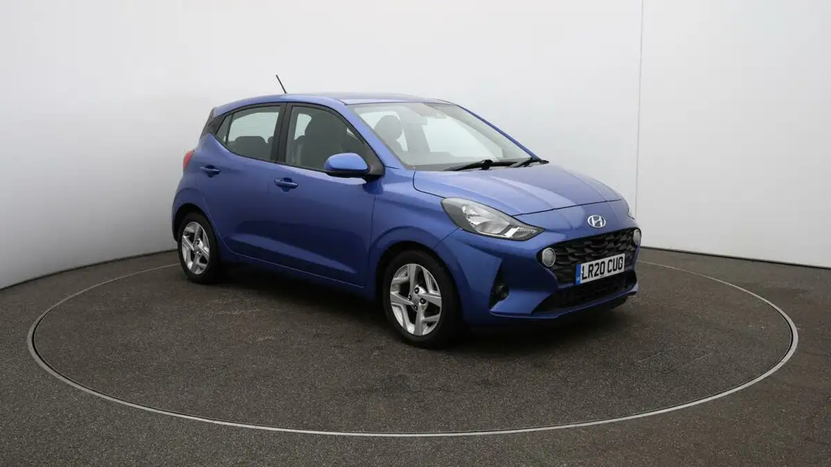 2020-hyundai-i10-12-se-connect-big-36