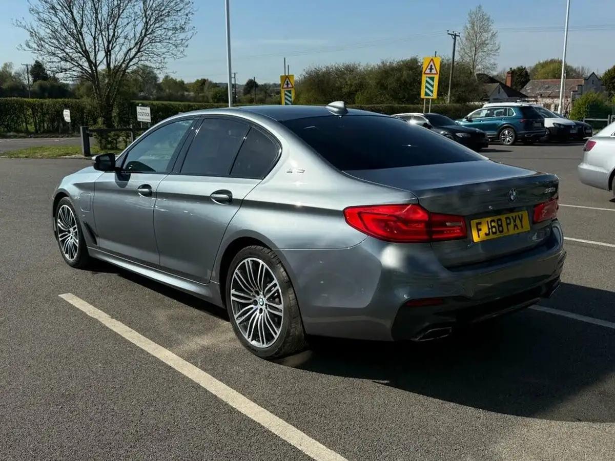 2018-bmw-5-series-20-530e-m-sport-big-6