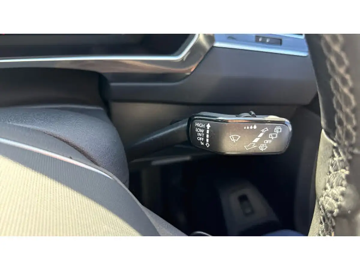 2022-volkswagen-tiguan-15-tsi-elegance-big-23