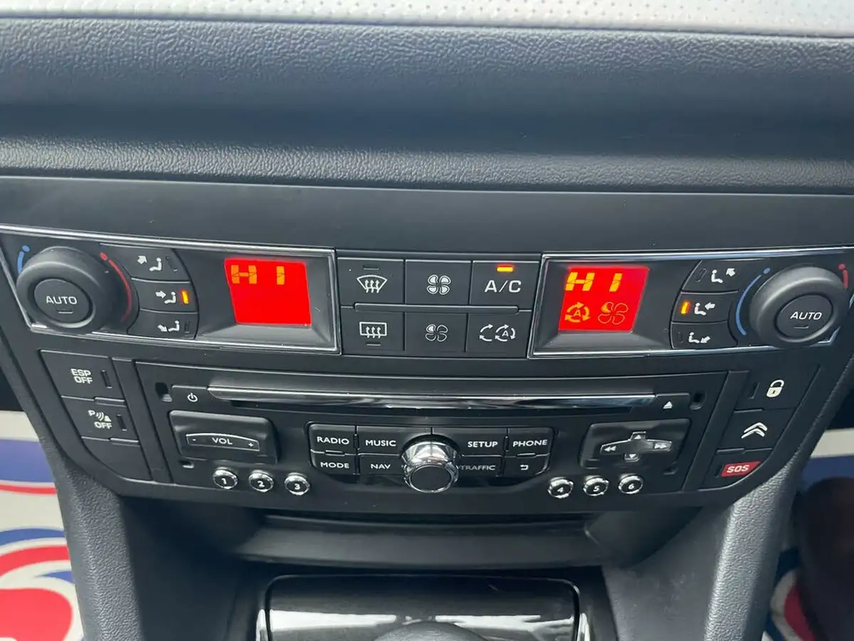 2013-citroen-c5-22hdi-exclusive-200-saloon-4d-big-20