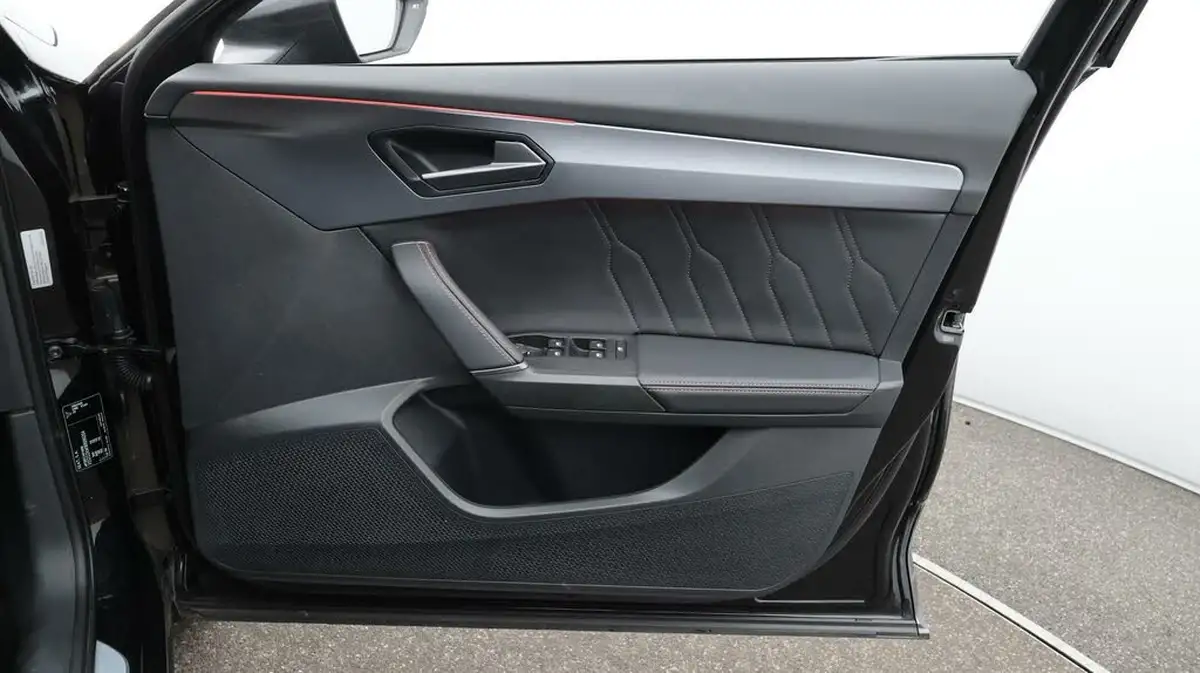 2024-cupra-formentor-15-tsi-v2-big-15