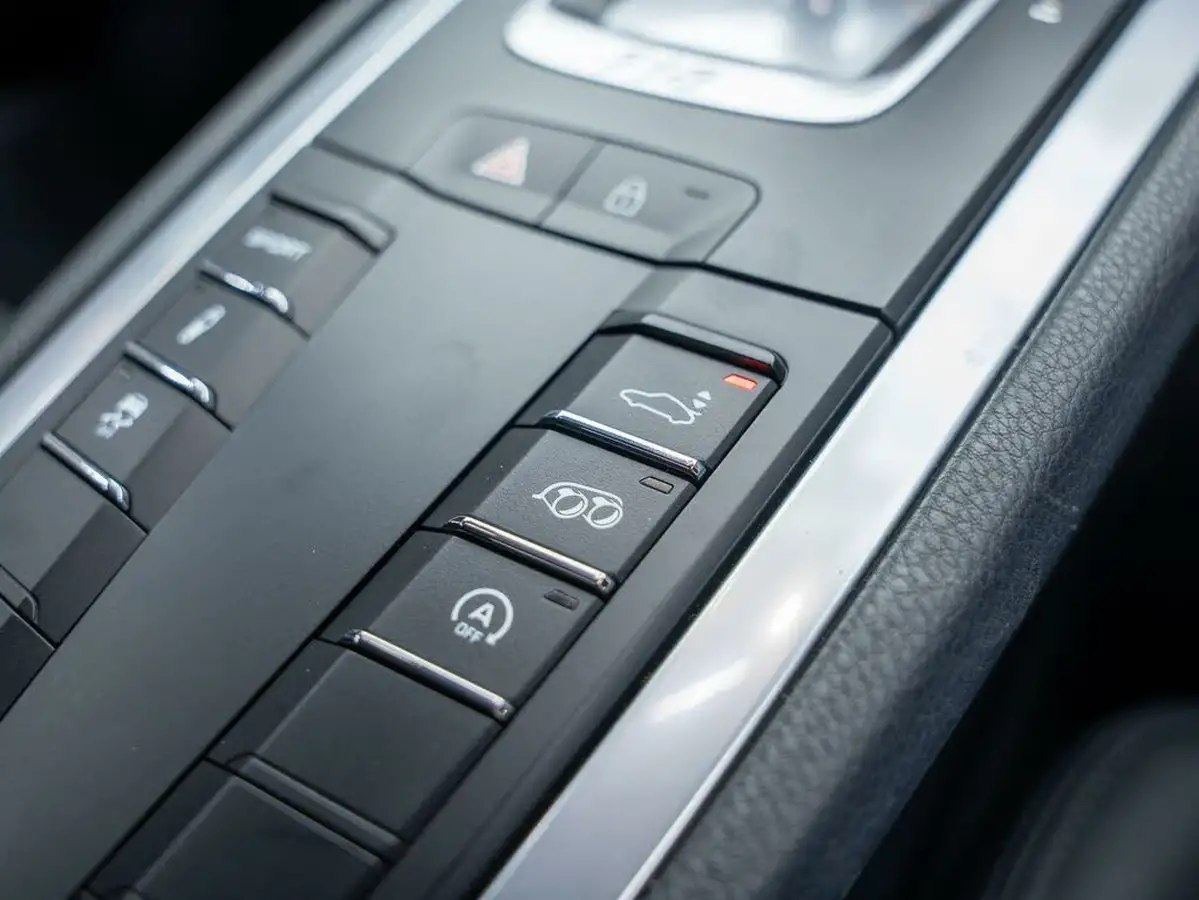 2019-porsche-cayman-718-20-cayman-pdk-big-9