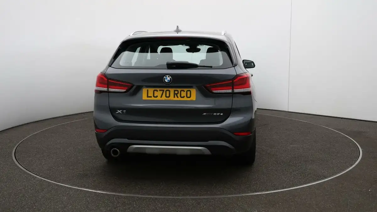 2020-bmw-x1-15-xdrive-25e-phev-xline-big-49
