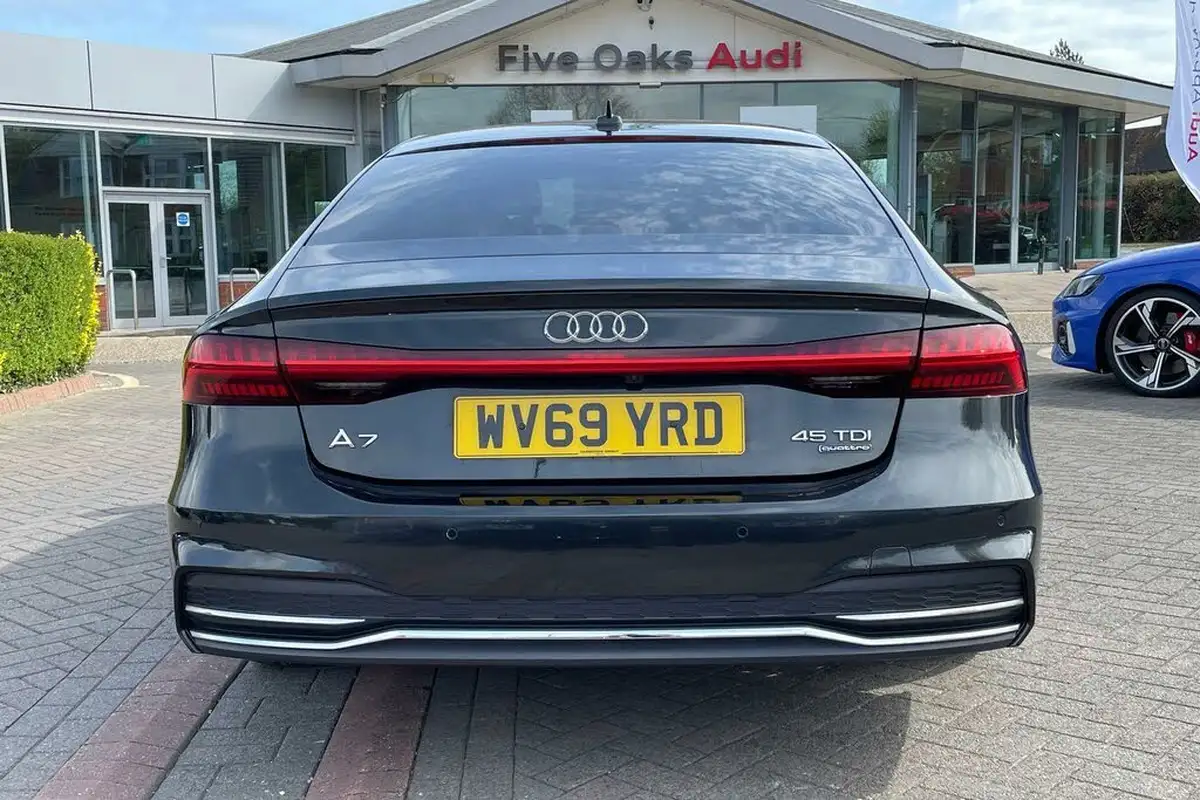 2019-audi-a7-30-45-tdi-s-line-big-4