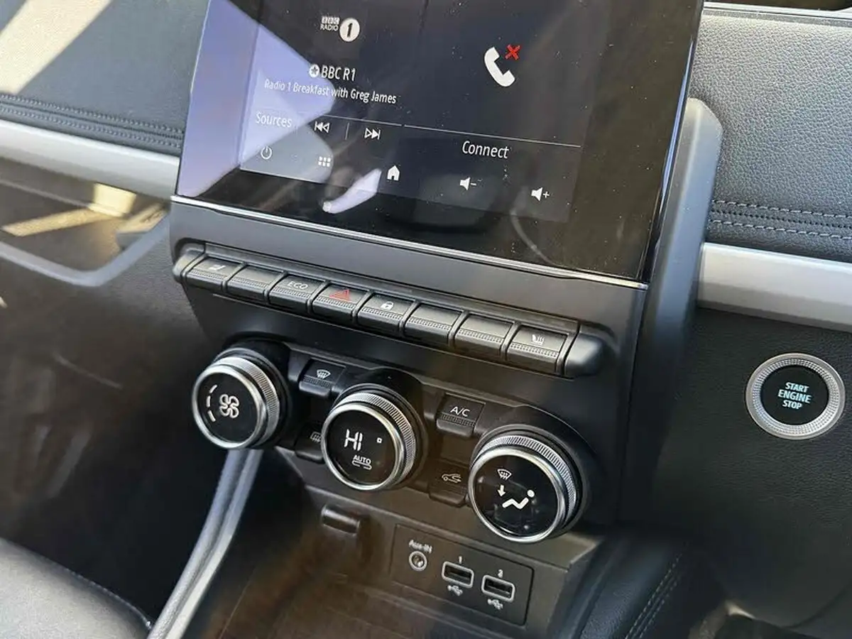 2022-renault-zoe-e-gt-line-big-30