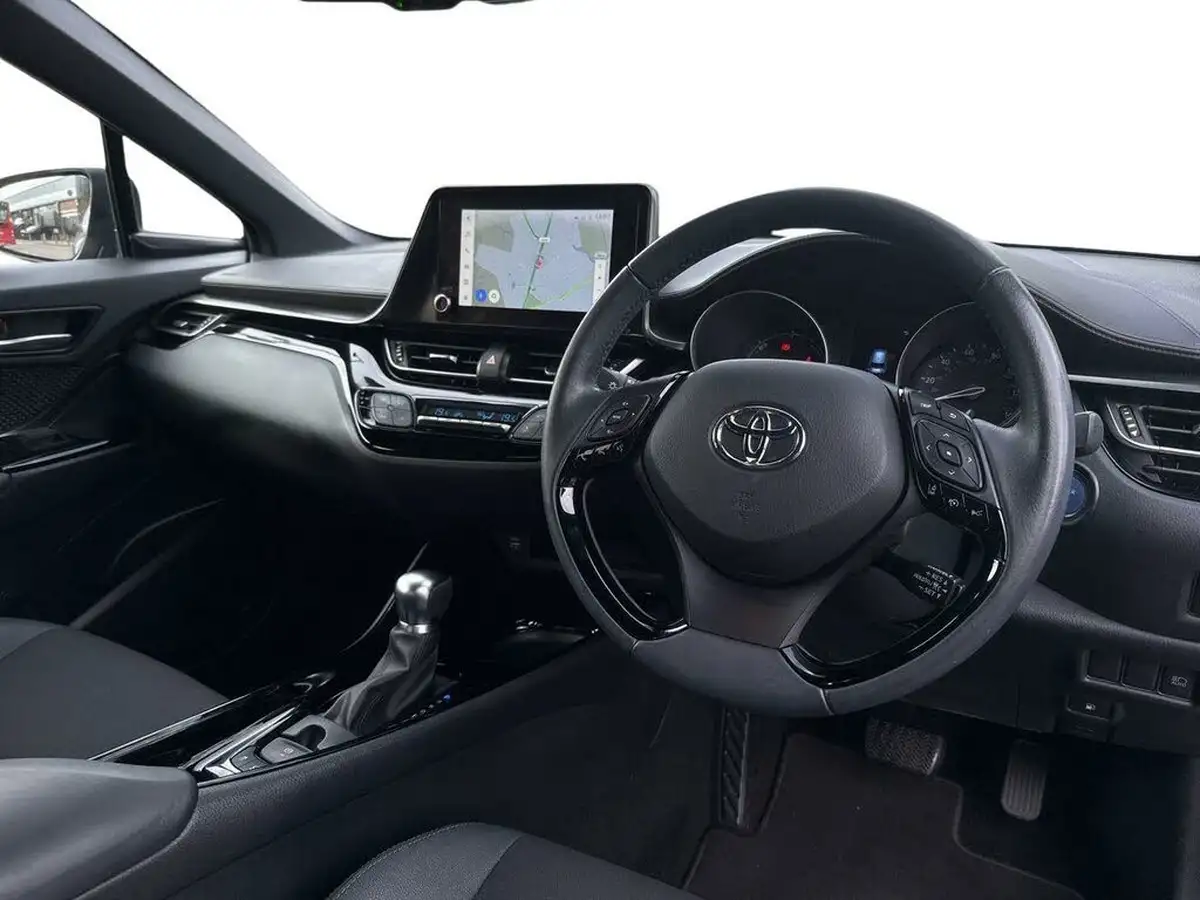 2023-toyota-c-hr-18-vvt-i-design-120bhp-big-9