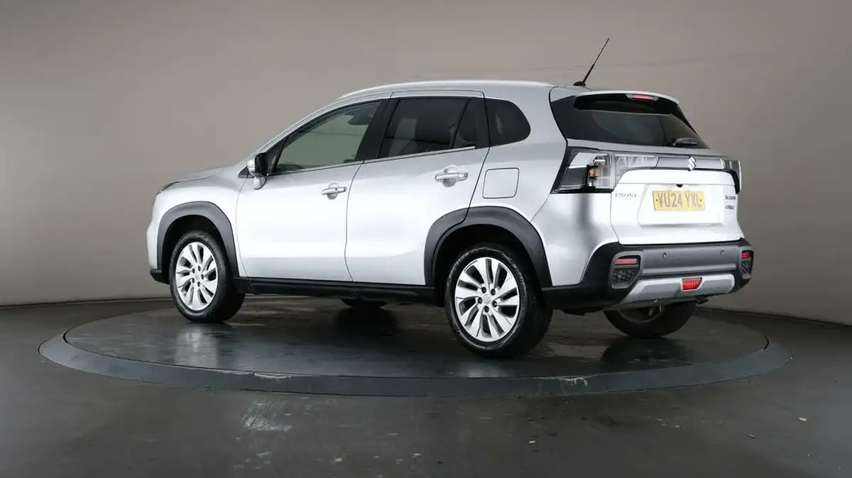 2024-suzuki-s-cross-14-boosterjet-motion-big-63
