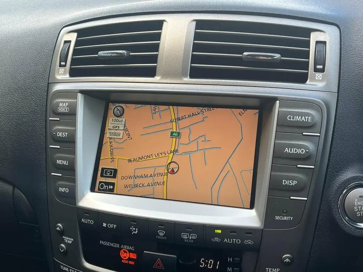 2009-lexus-is-250-25-sr-auto-big-14