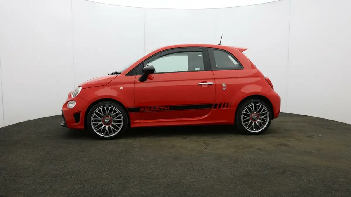 2018-abarth-595-14-tjet-big-61