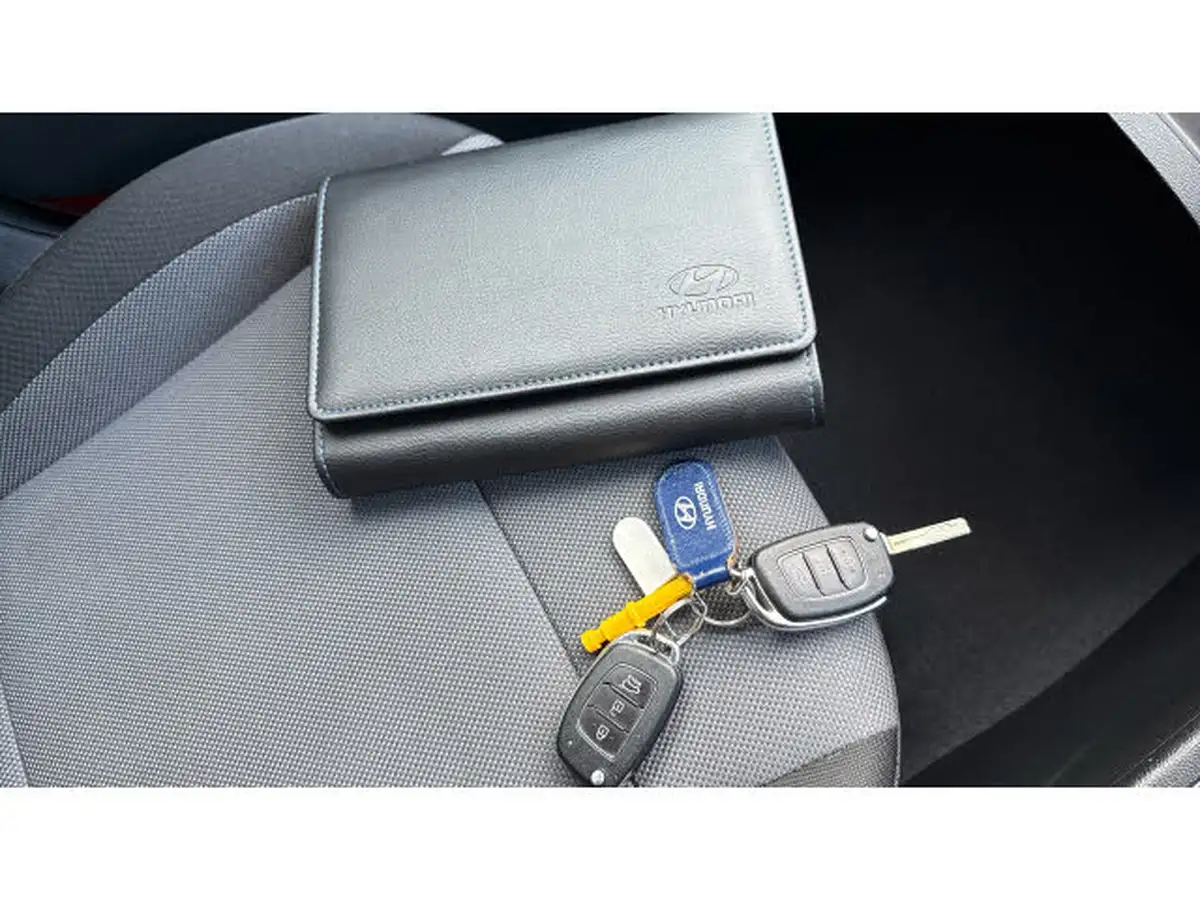 2020-hyundai-i20-12-play-big-18