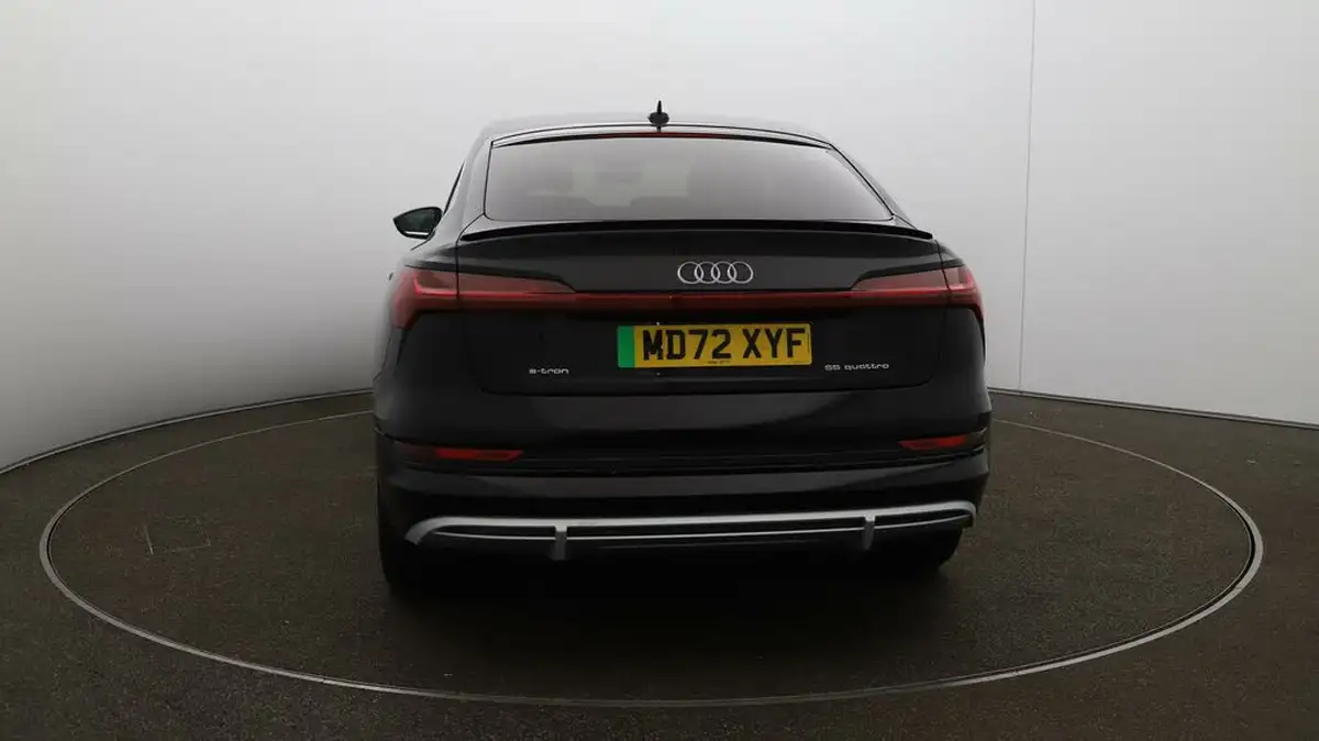 2023-audi-e-tron-55e-s-line-sportback-big-52
