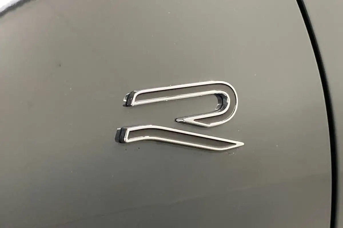 2024-volkswagen-tiguan-15-tsi-r-line-204ps-ehybrid-big-14
