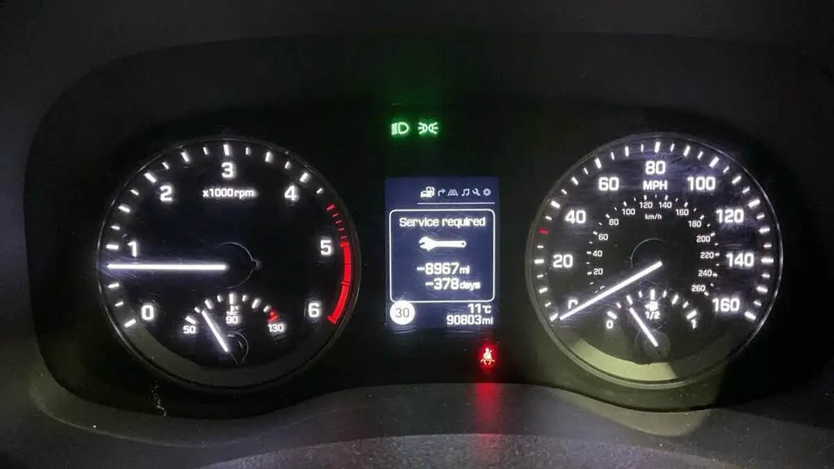 2017-hyundai-tucson-17crdi-blue-drive-se-nav-116ps-big-10