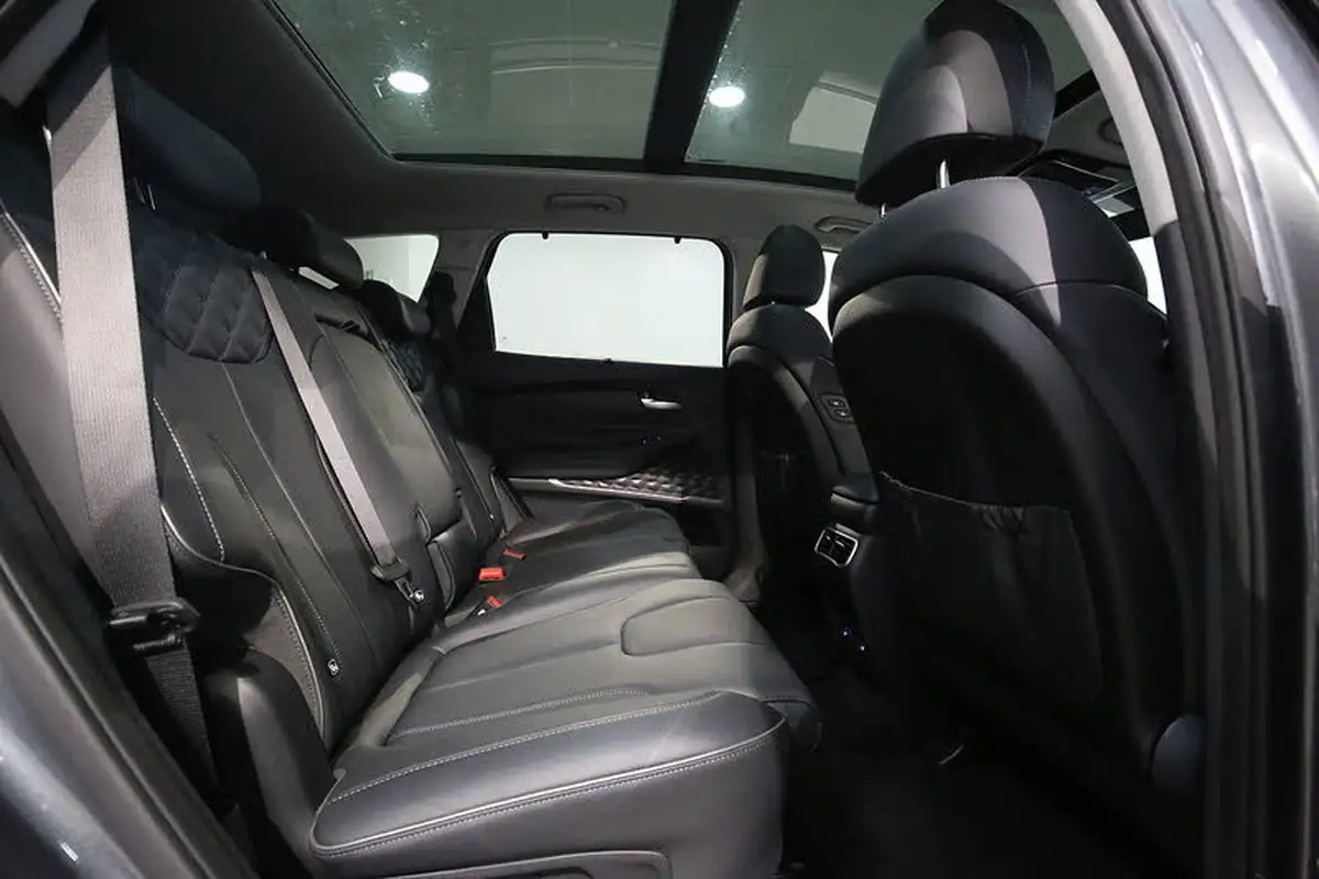 2022-hyundai-santa-fe-16-t-gdi-ultimate-265ps-4wd-phev-big-23