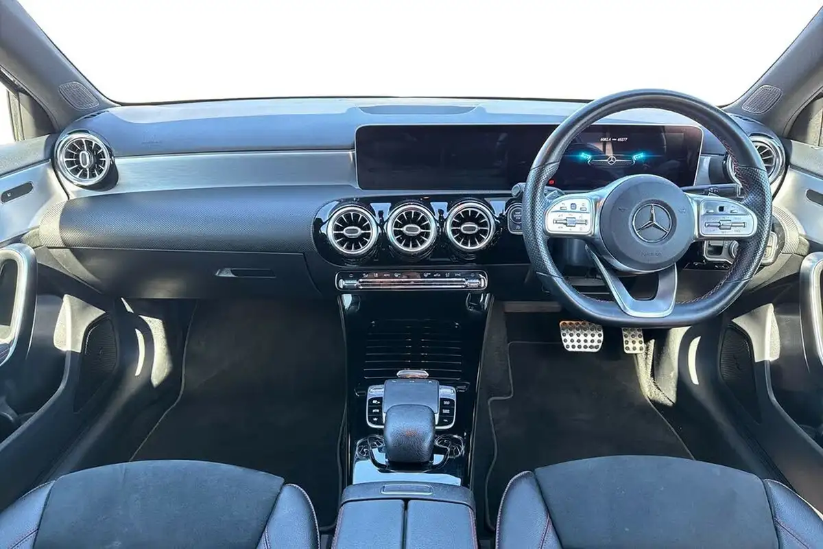 2019-mercedes-benz-a-class-20d-a200d-amg-line-premium-hatchback-5d-big-10