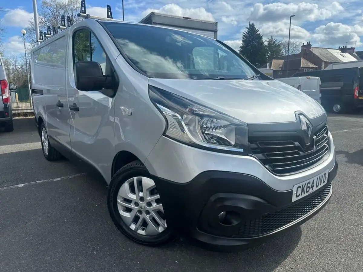 2015-renault-trafic-16dci-sl27-120-sport-low-roof-van-big-35