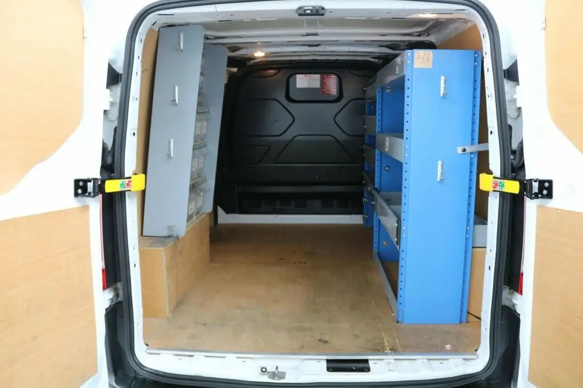 2020-ford-transit-custom-20tdci-280-l1h1-leader-105pseu6dt-panel-van-big-3