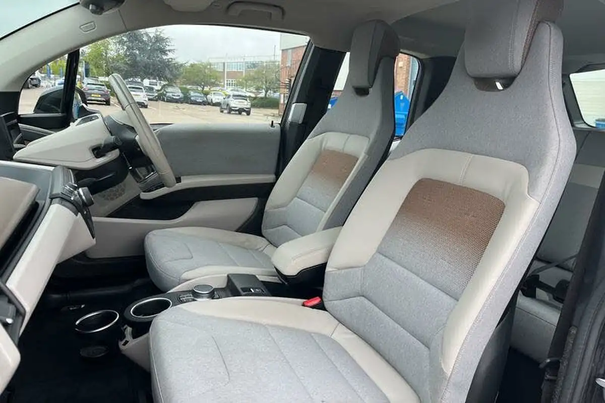 2020-bmw-i3-e-120-ah-big-18