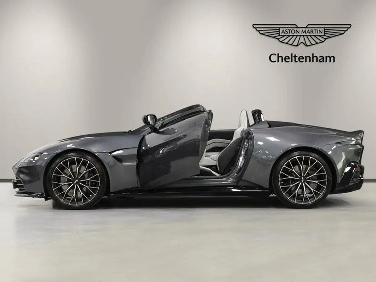 2023-aston-martin-vantage-40-v8-vantage-roadster-auto-big-23