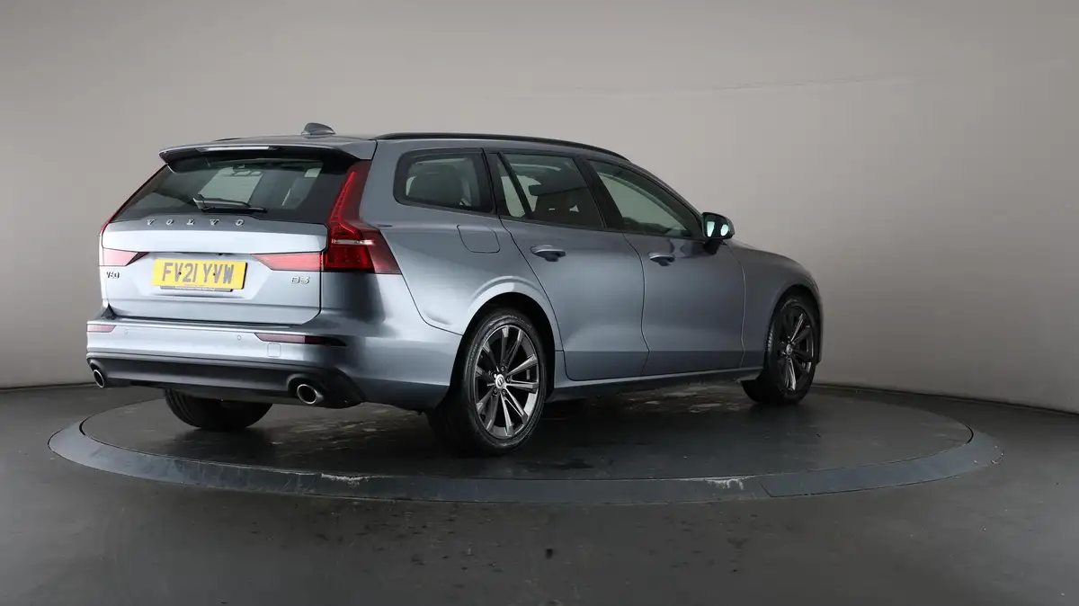 2021-volvo-v60-20-b3-momentum-160bhp-big-63