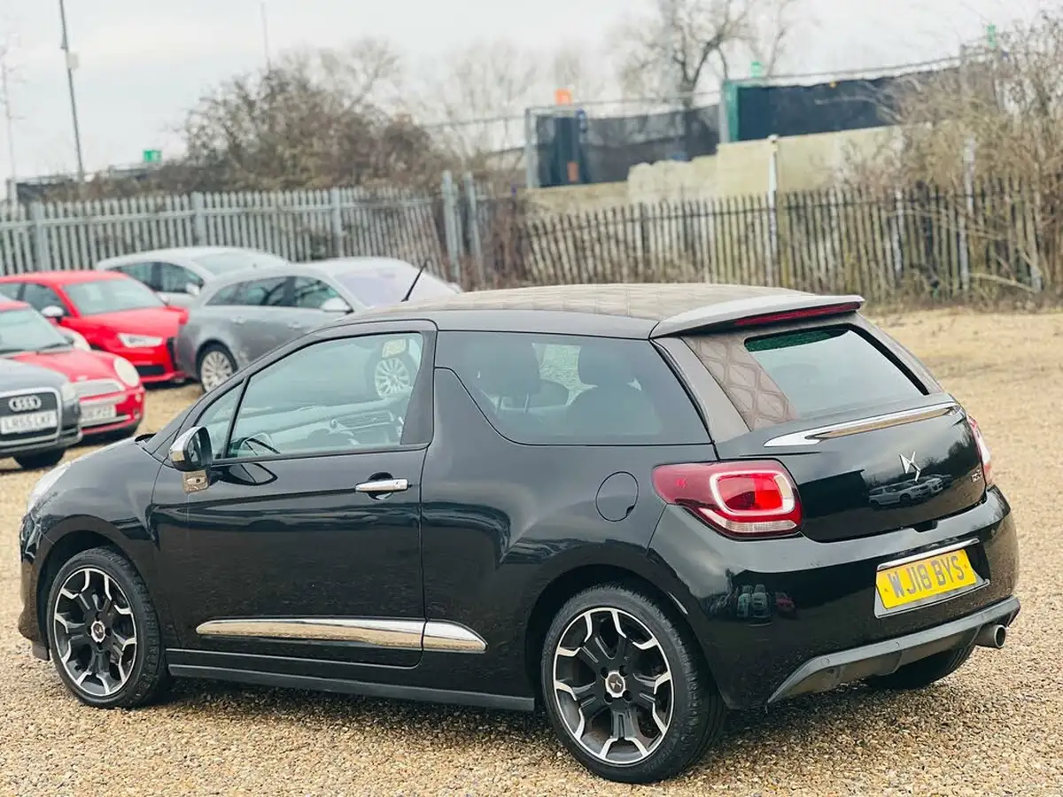 2017-ds-ds-3-cabrio-12-puretech-elegance-big-5
