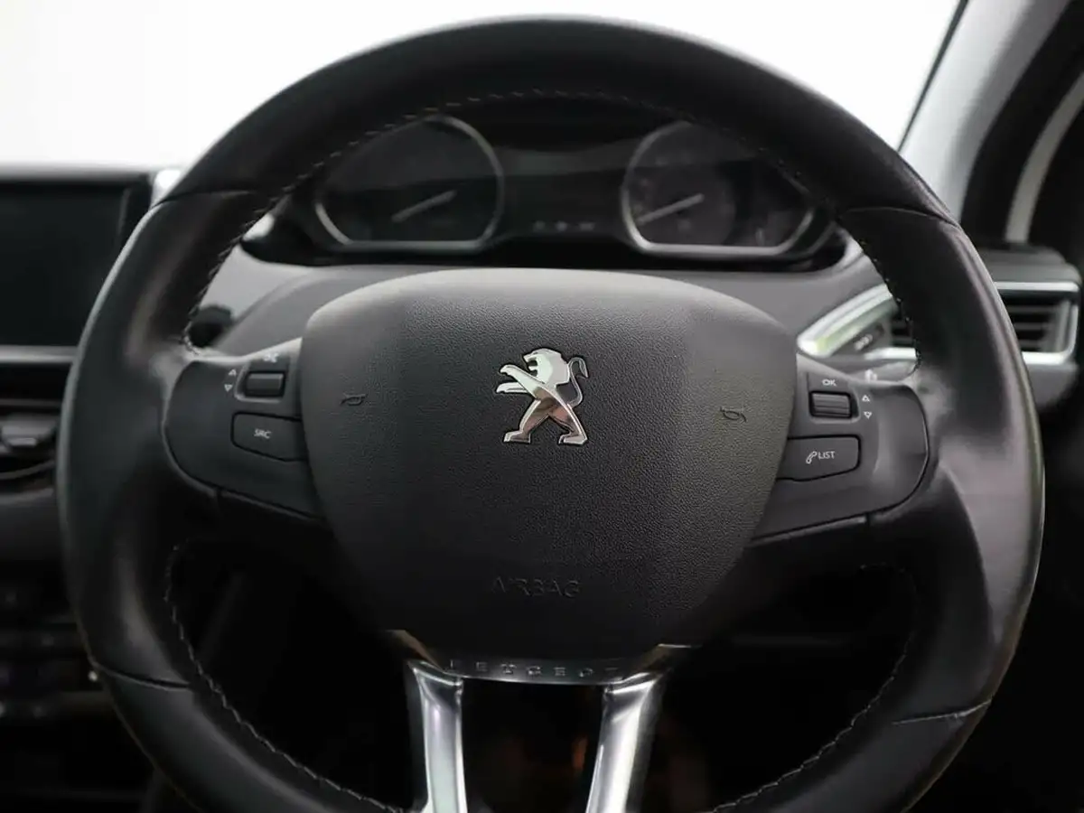 2019-peugeot-2008-suv-15-bluehdi-allure-premium-100bhp-big-35