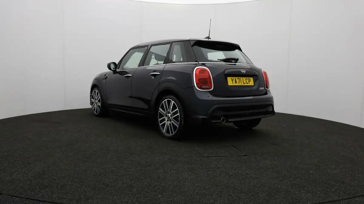 2022-mini-cooper-15-cooper-exclusive-hatchback-5d-auto-big-75