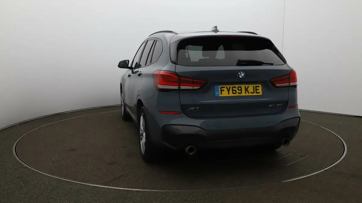 2019-bmw-x1-20-sdrive20i-m-sport-plus-pack-big-52