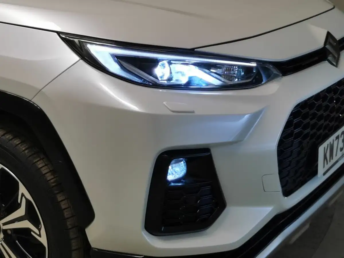 2023-suzuki-across-25-no-trim-big-24