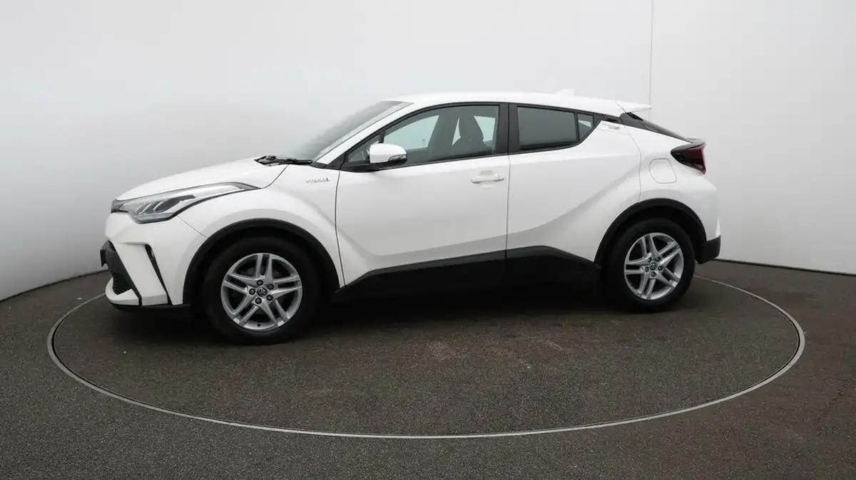 2021-toyota-c-hr-18-vvt-i-icon-big-66