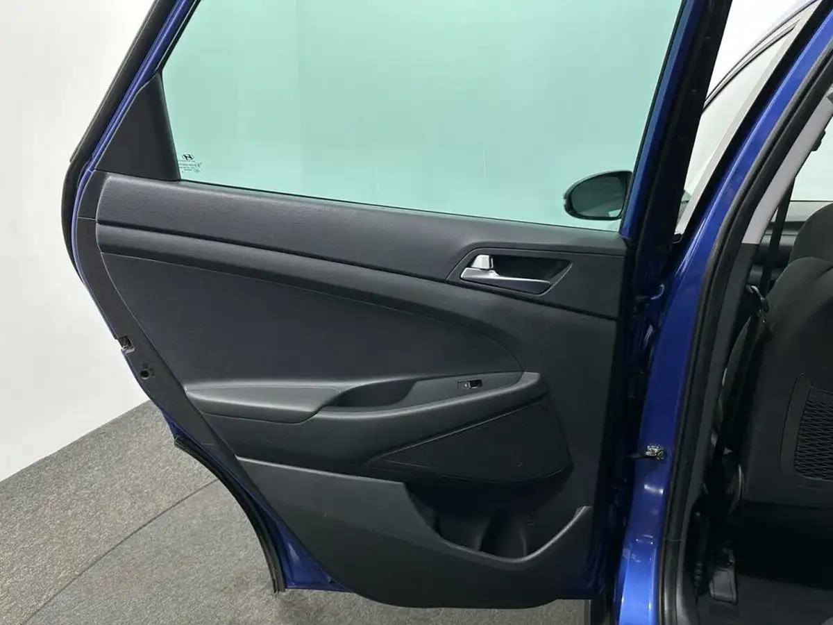 2018-hyundai-tucson-16-gdi-se-nav-big-36