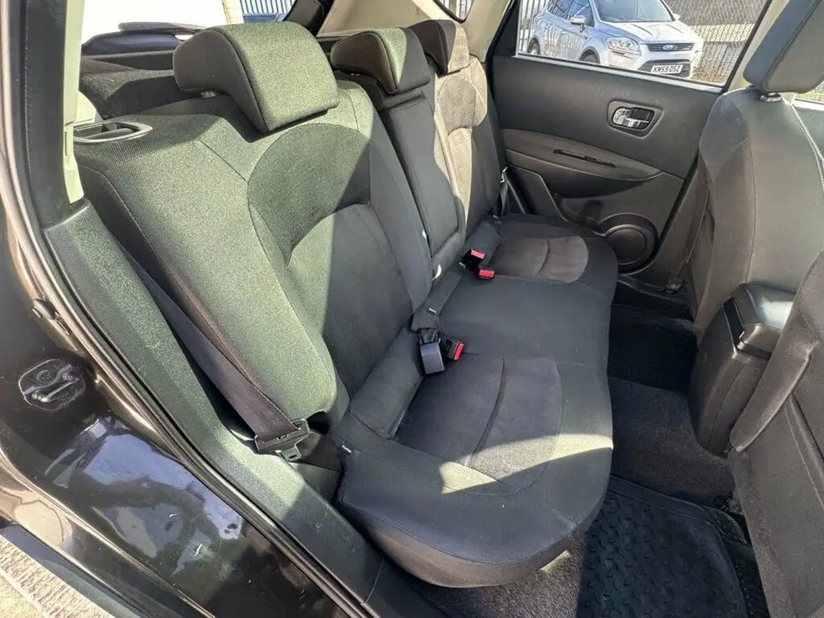 2012-nissan-qashqai-16-n-tec-big-13
