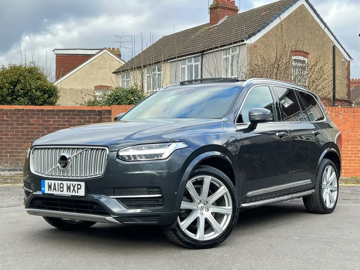 2018-volvo-xc90-20-t8-inscription-pro-384bhp-awd-twin-engine-big-62