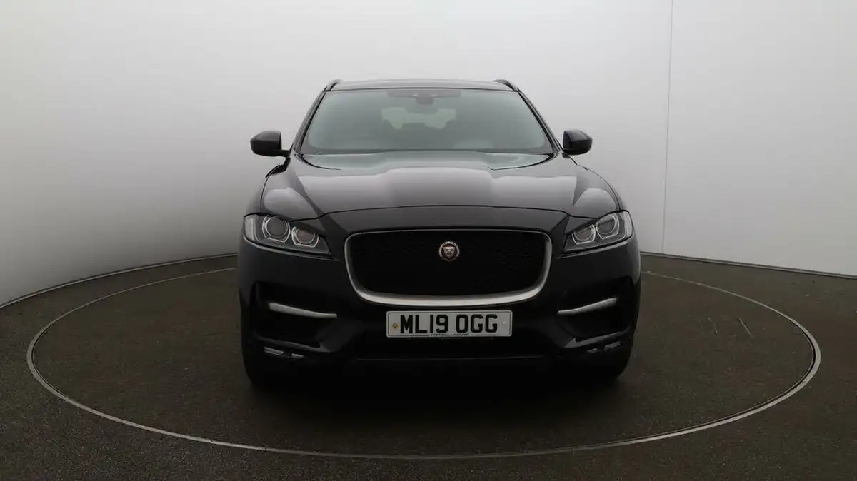 2019-jaguar-f-pace-20-i4d-r-sport-180ps-ss-auto-big-2