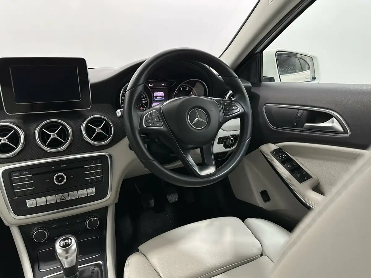 2018-mercedes-benz-gla-class-16-gla-200-se-154bhp-executive-big-9
