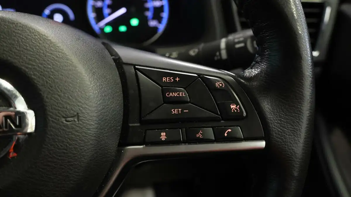 2021-nissan-leaf-e-n-connecta-big-22