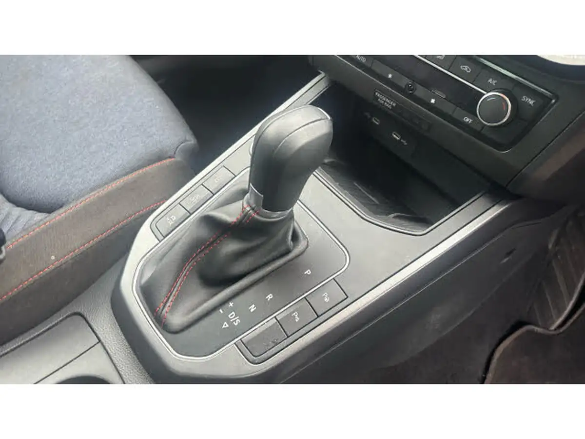 2024-seat-arona-10-tsi-fr-limited-edition-dsg-big-13