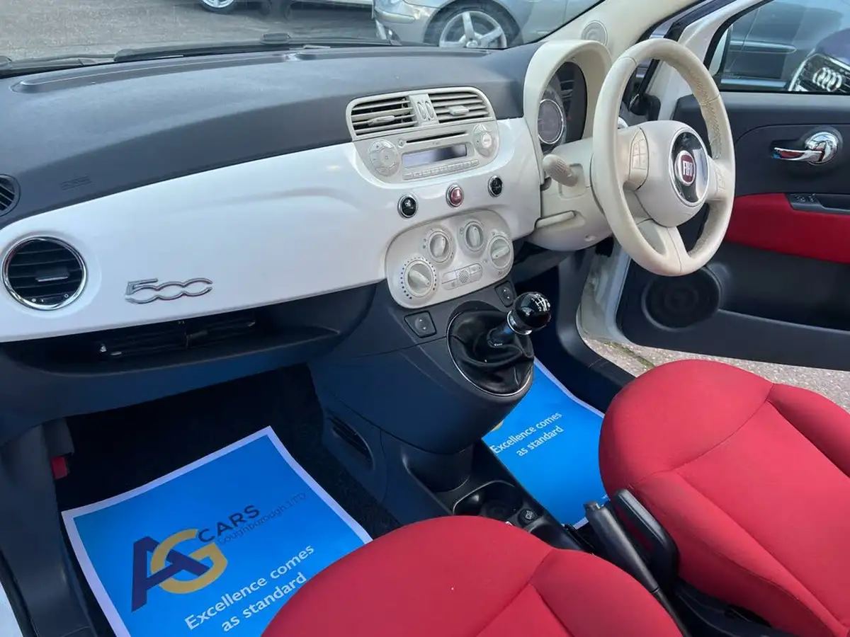 2013-fiat-500-12-lounge-big-25