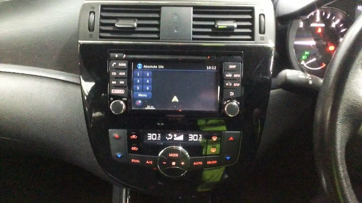 2015-nissan-pulsar-15dci-n-tec-big-4