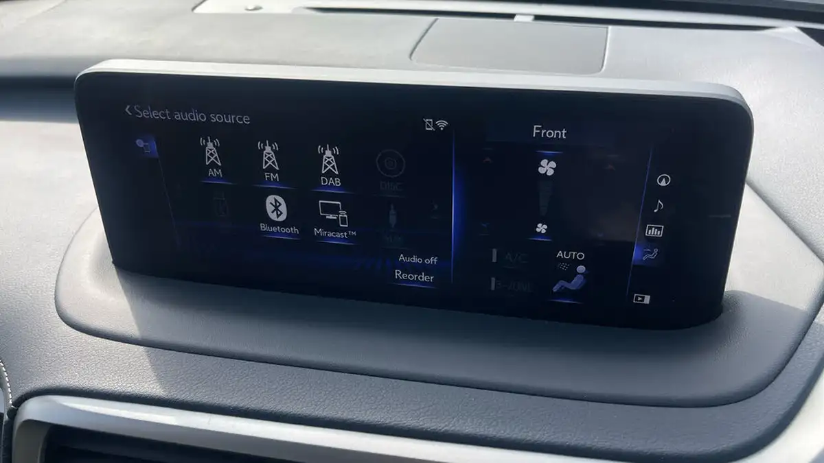2022-lexus-rx-450h-l-35-takumi-big-26